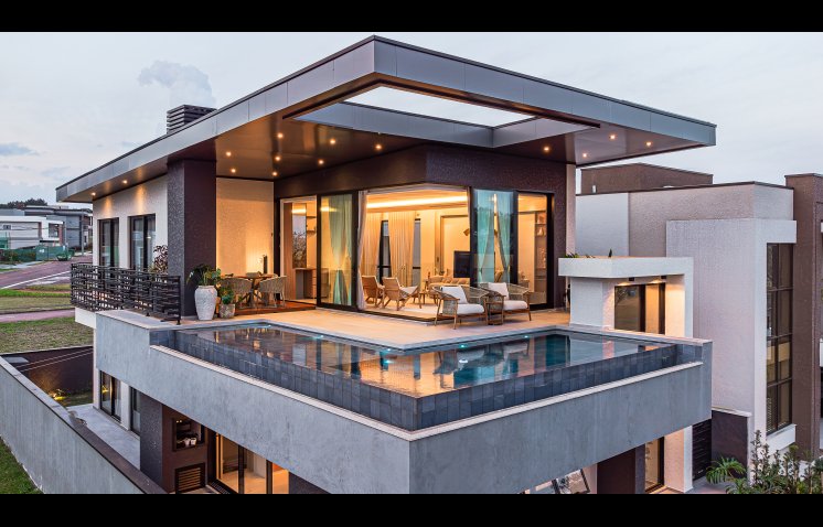 �REA EXTERNA / PAISAGISMO / PISCINA